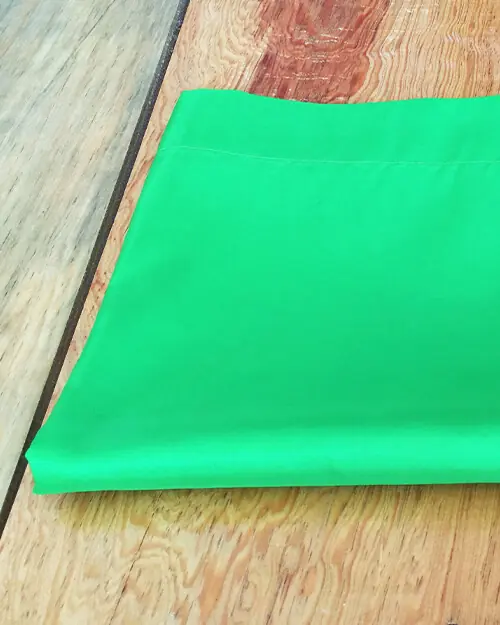 taffeta table runner